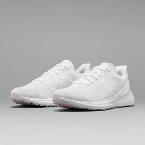 Lululemon Blissfeel 2 Women's Running Shoe in White/White/Light Vapor